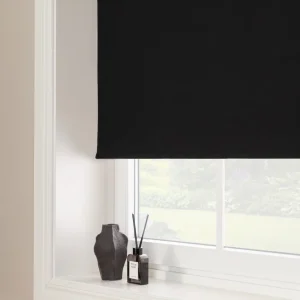 Mörkläggande rullgardin svart 38 mm, måttillverkad