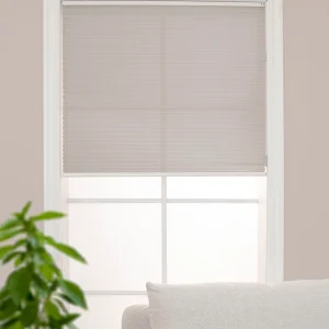 Plisségardin, avskärmande med linnekänsla